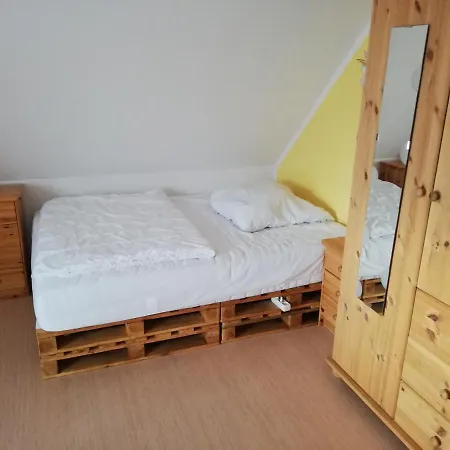 Gaestehaus Quarto em Acomodações Particulares