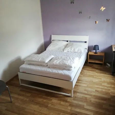 Gaestehaus Quarto em Acomodações Particulares Querenhorst